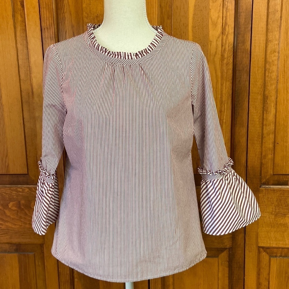 Talbots 3/4 Bell Sleeve Scoop Ruffled Neckline Cotton WhiteWine Stripe Blouse XS